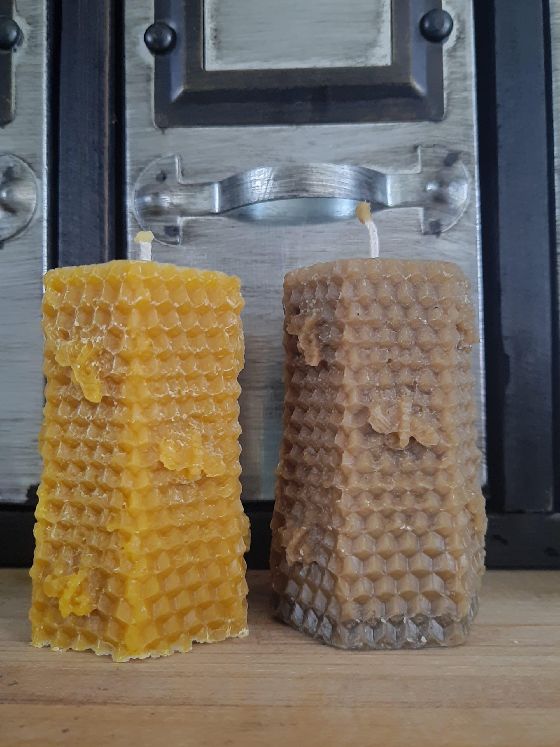 Lot de 2 Bougies Alvéolées à la Cire d'abeilles