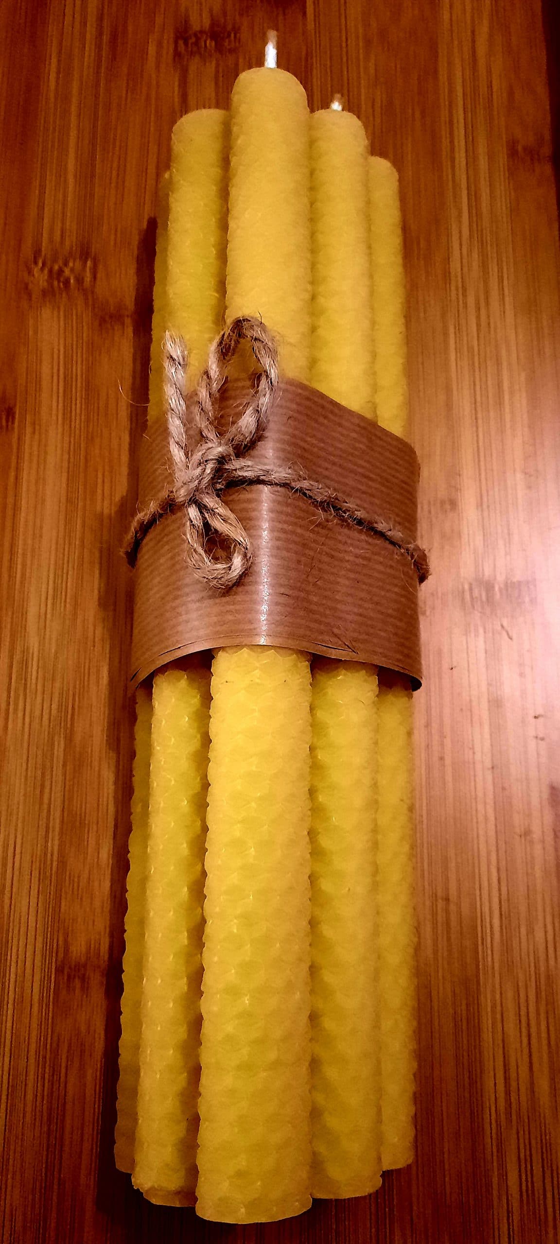 Lot de 6 chandelles à la cire d'abeilles – Image 2